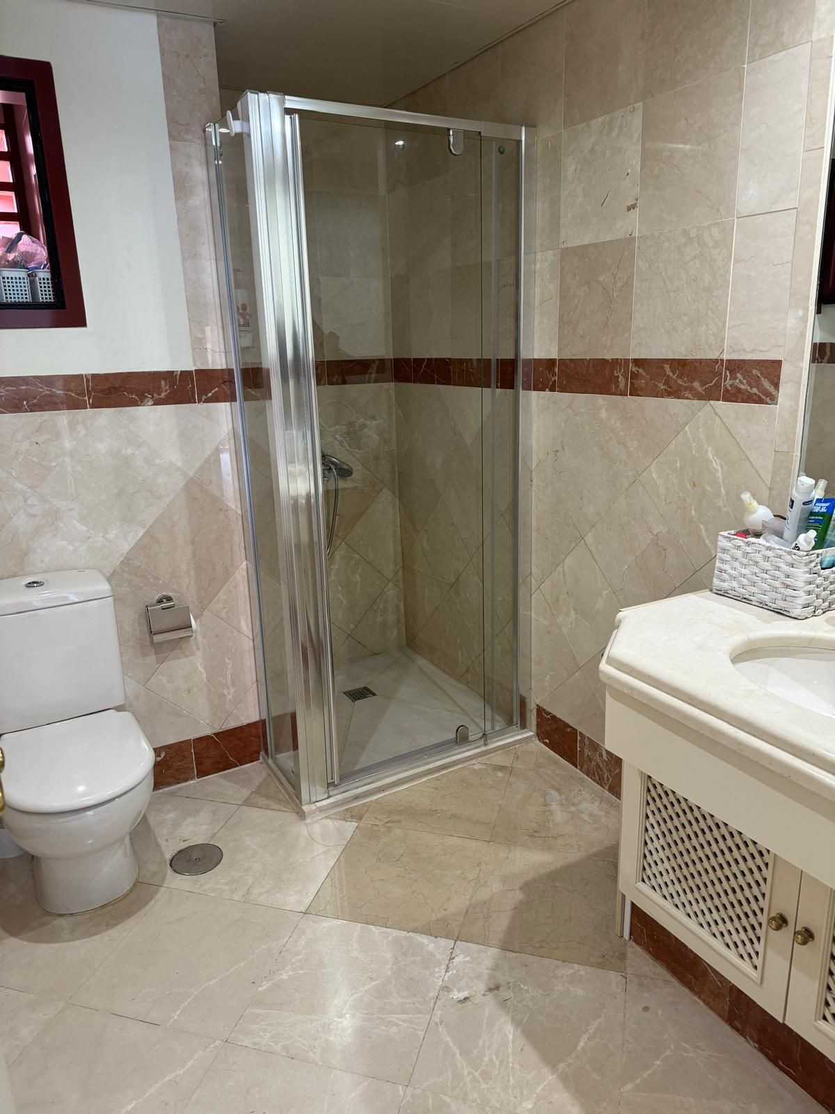 3 Bedroom Apartment in Marbella - Photo 6