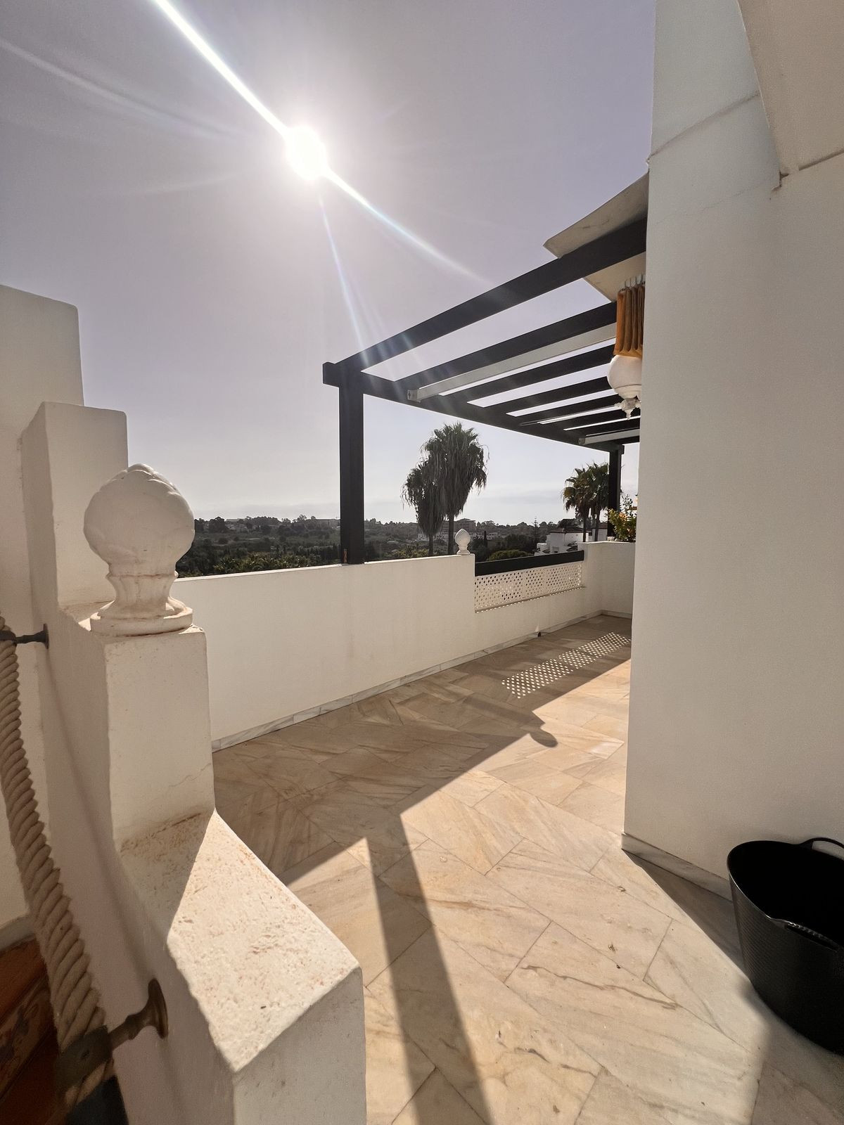 2 Bedroom Penthouse in Estepona - Photo 21