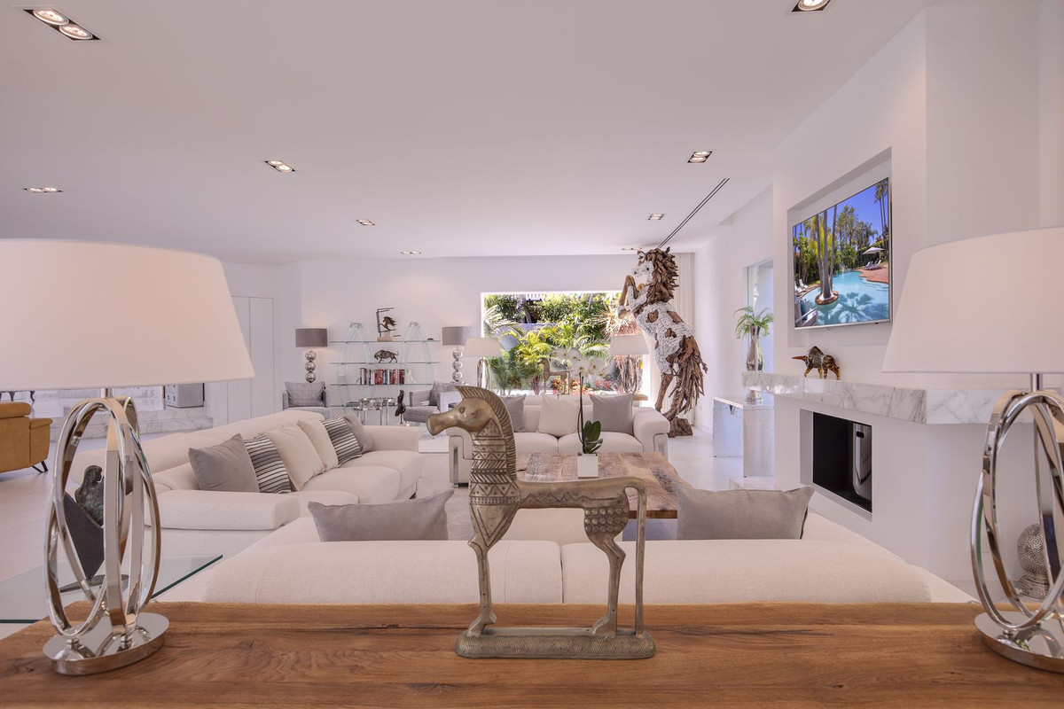 6 Bedroom Villa in San Pedro de Alcántara - Foto 16