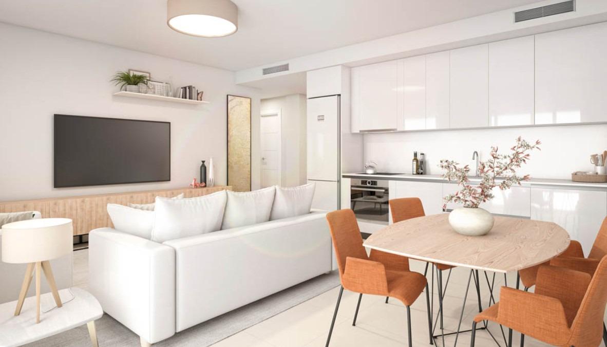 3 Bedroom Apartment in Benalmádena - Photo 3