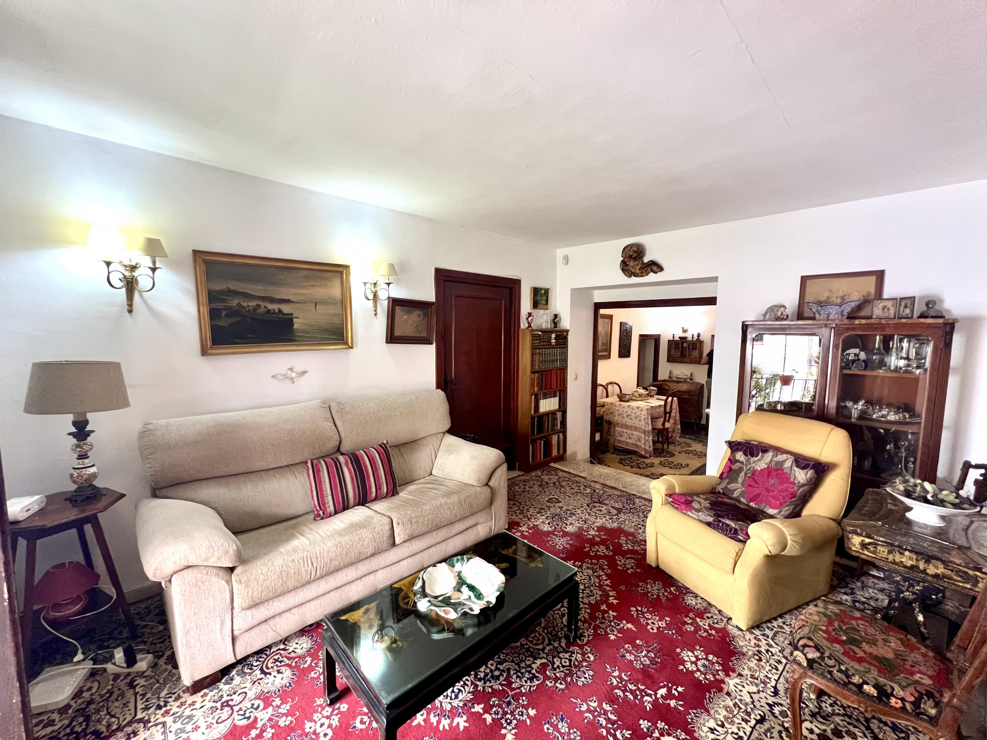 7 Bedroom Villa in Marbella - Photo 2