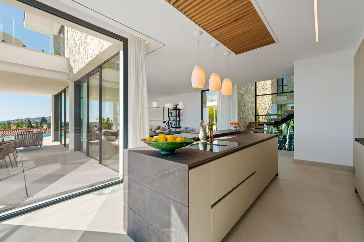 5 Bedroom Villa in Benahavís - Foto 32