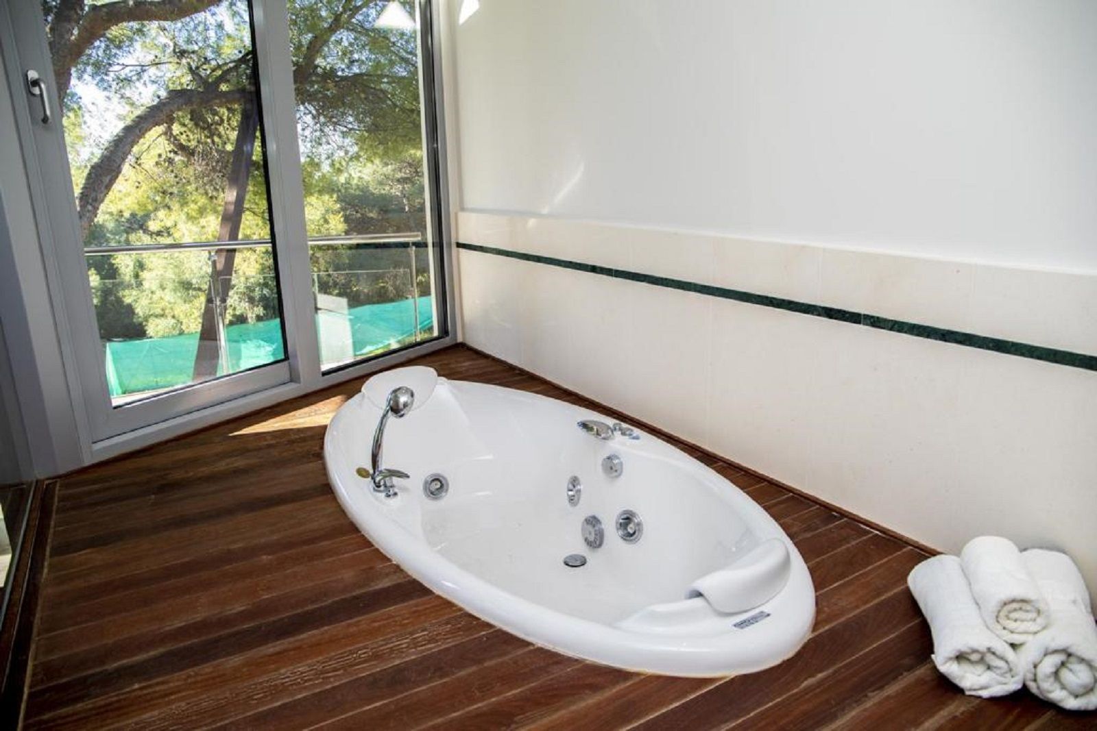 3 Bedroom Townhouse in Marbella - Photo 17