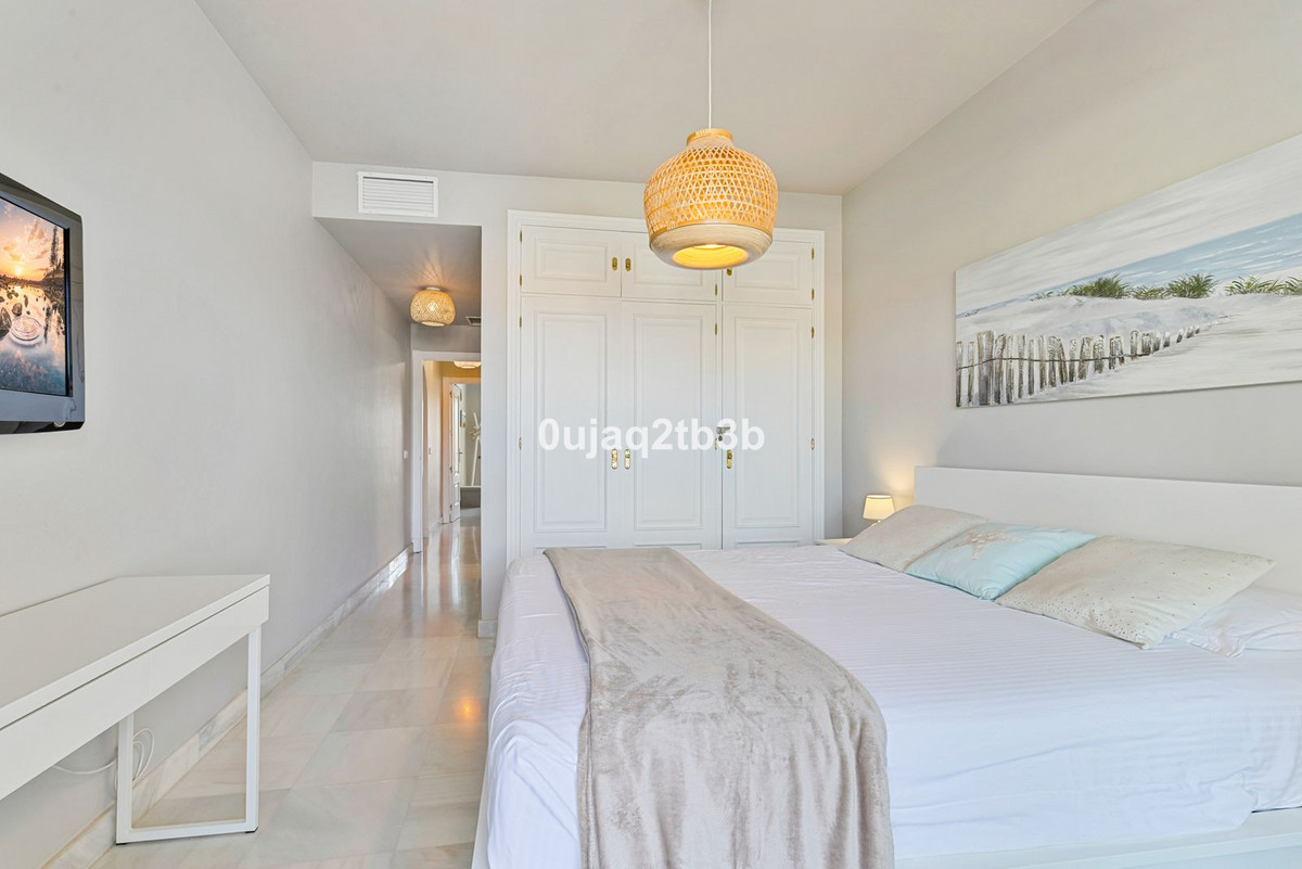 2 Bedroom Apartment in Marbella - Photo 8