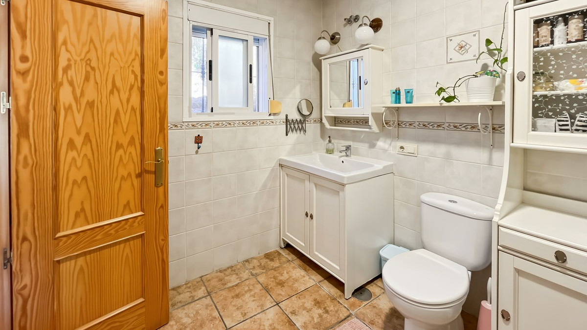 Moradia com 4 quartos com piscina em Málaga, Espanha – Foto 28
