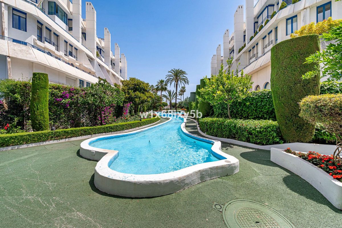 2 Bedroom Apartment in Marbella - Foto 30