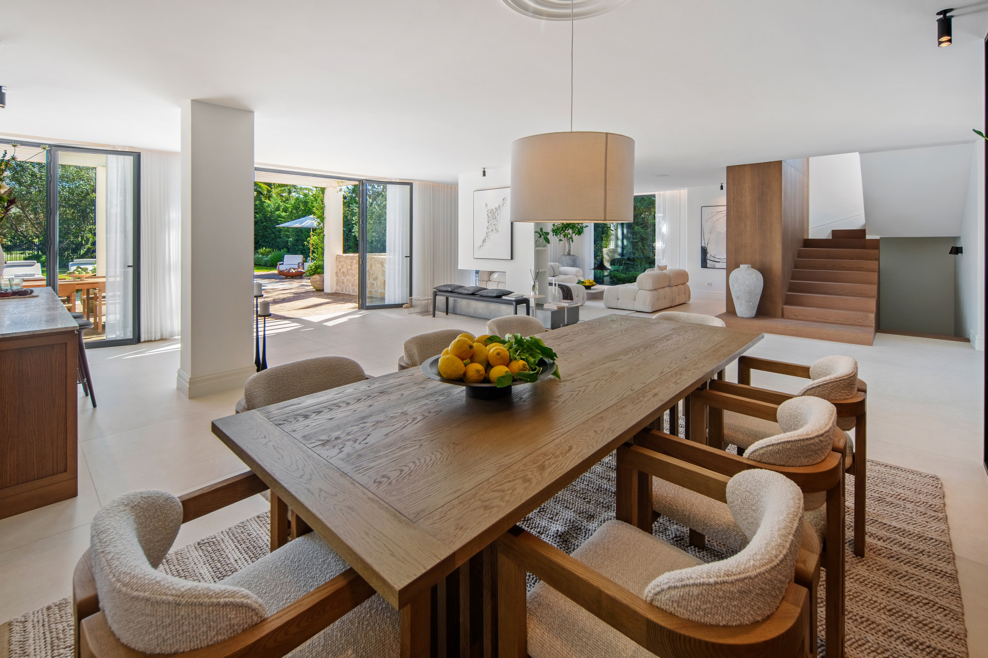 4 Bedroom Villa in Marbella - Photo 38