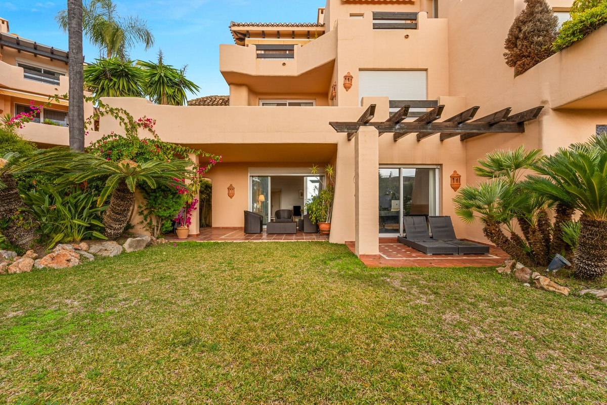 3 Bedroom Apartment in Marbella