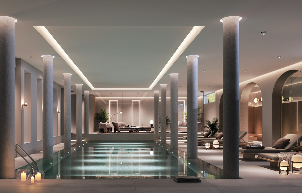 7 Bedroom Villa in Marbella - Photo 4