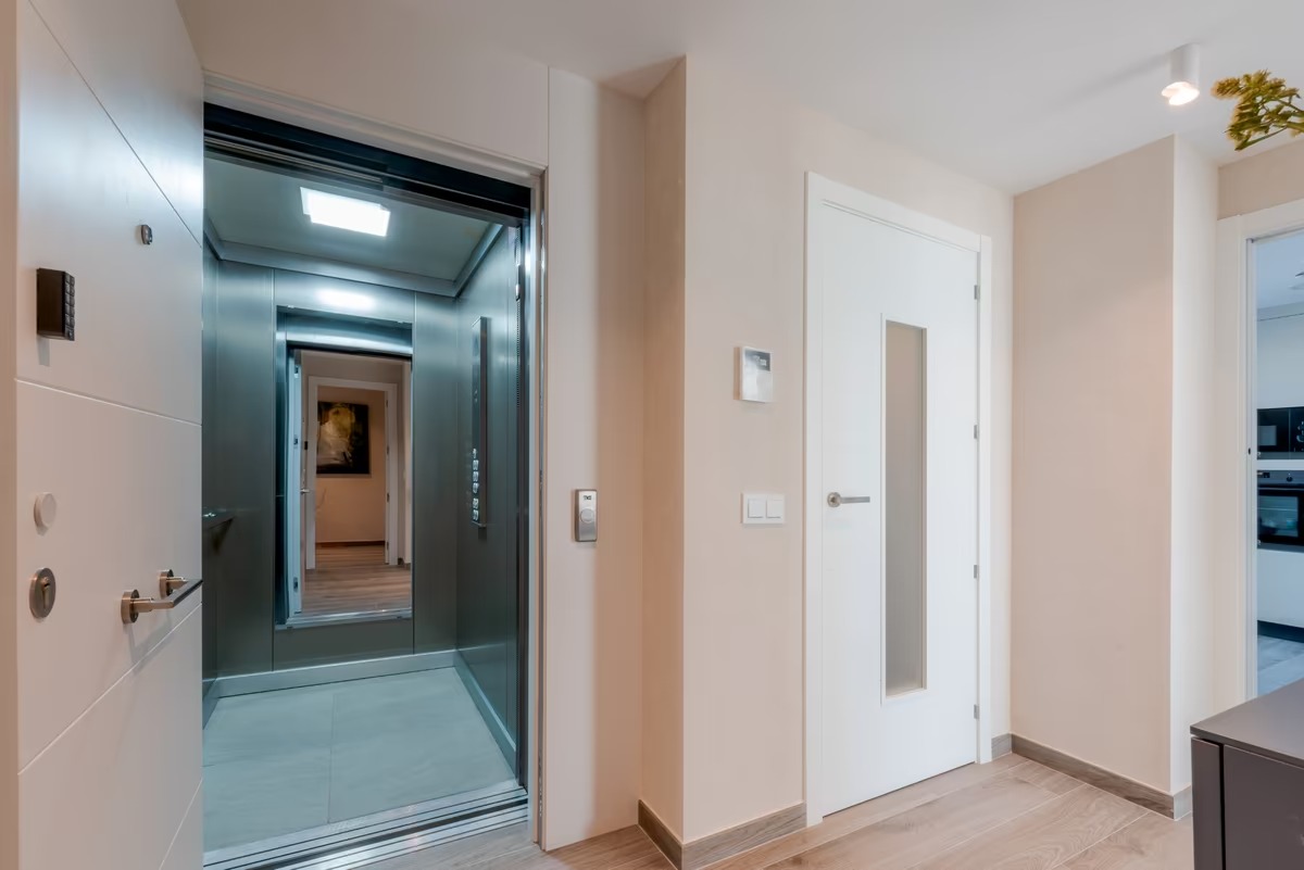 3 Bedroom Apartment in Torremolinos - Photo 29