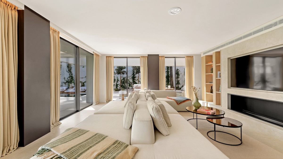 4 Bedroom Villa in Marbella - Фото 28