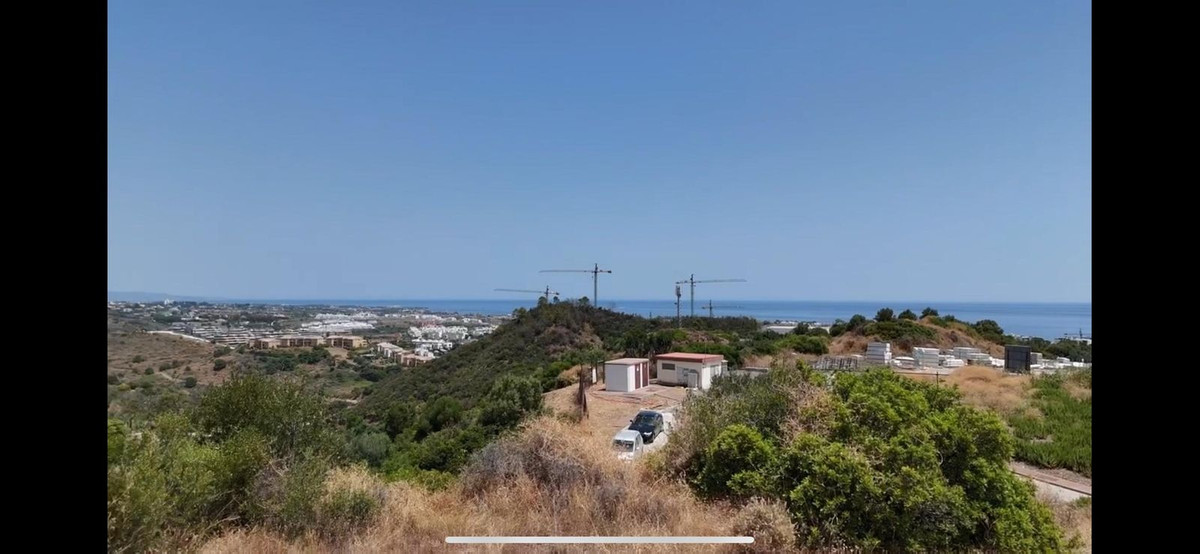 5,095 m² Plot in Estepona - Photo 3