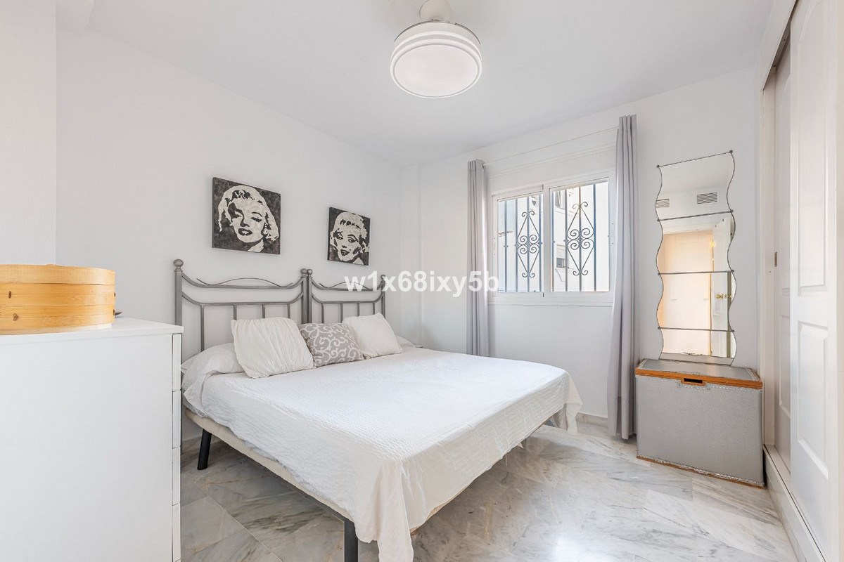 2 Bedroom Apartment in Manilva - Foto 19