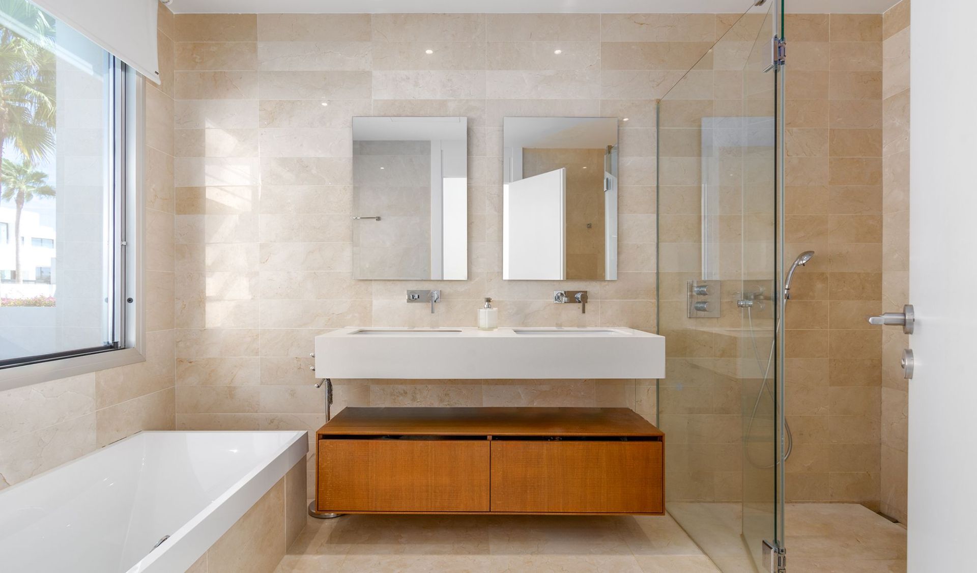 3 Bedroom Villa in Marbella - Photo 16
