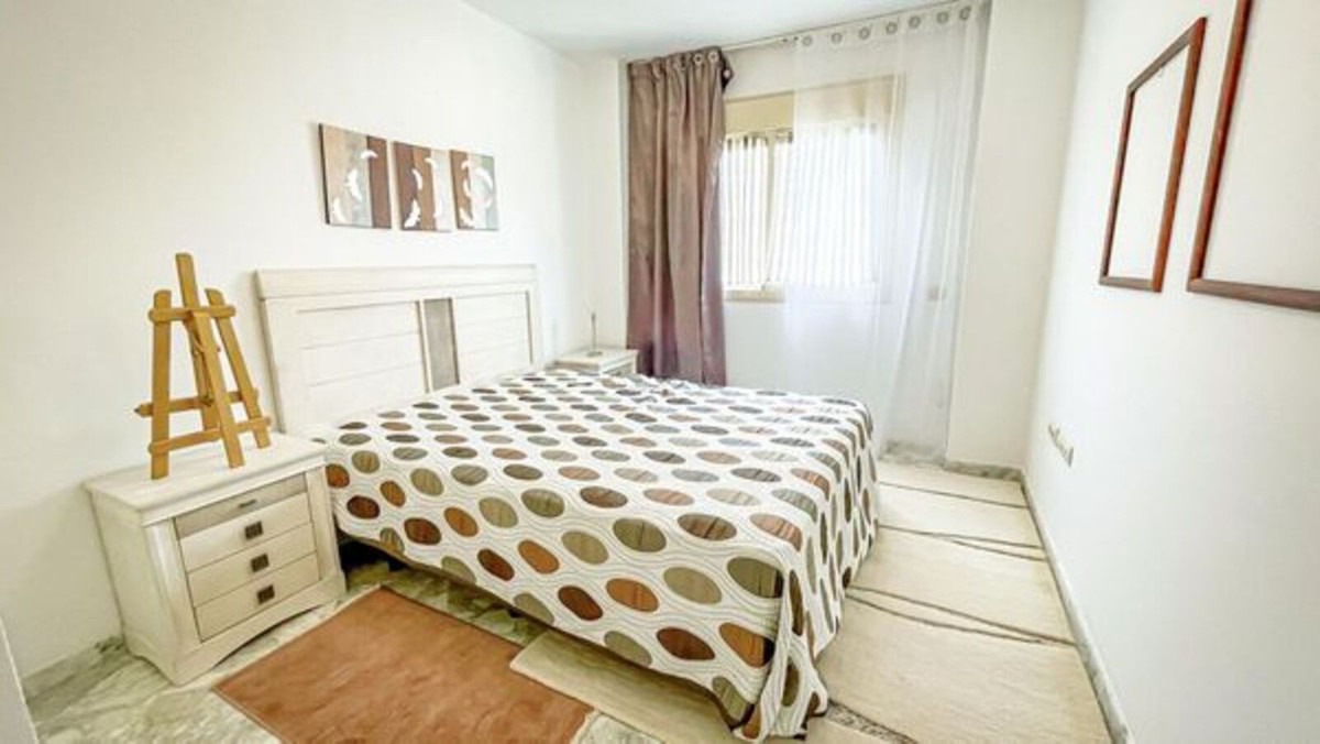 2 Bedroom Apartment in Mijas - Photo 3