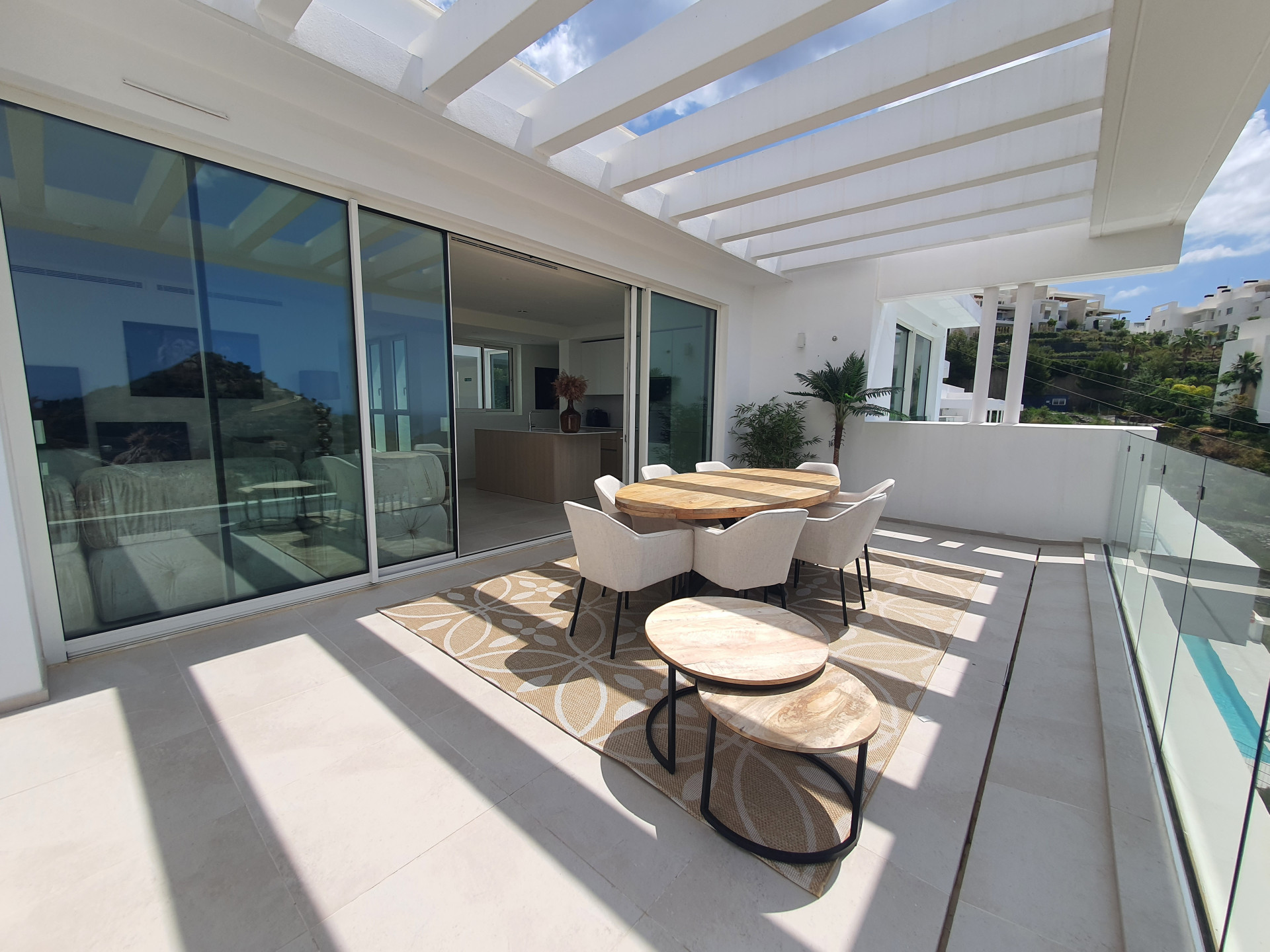 Piso de 3 dormitorios con piscina en Málaga – Foto 13