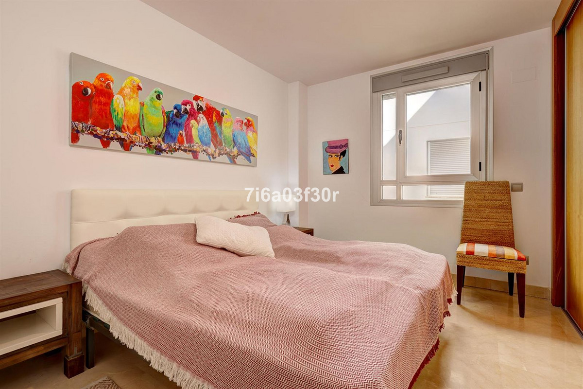 3 Bedroom Apartment in Marbella - Photo 13