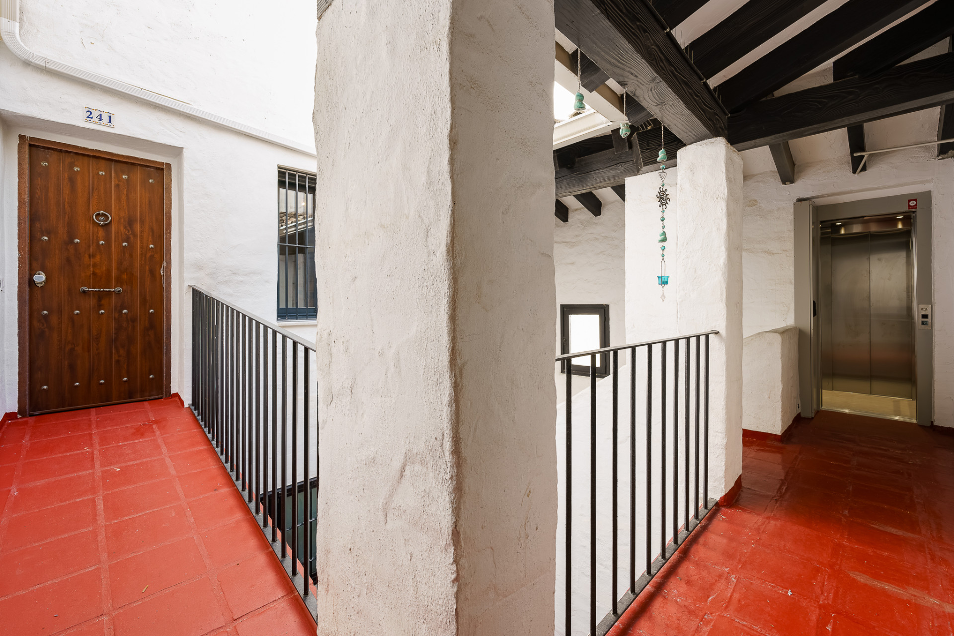 2 Bedroom Apartment in Marbella - Photo 39