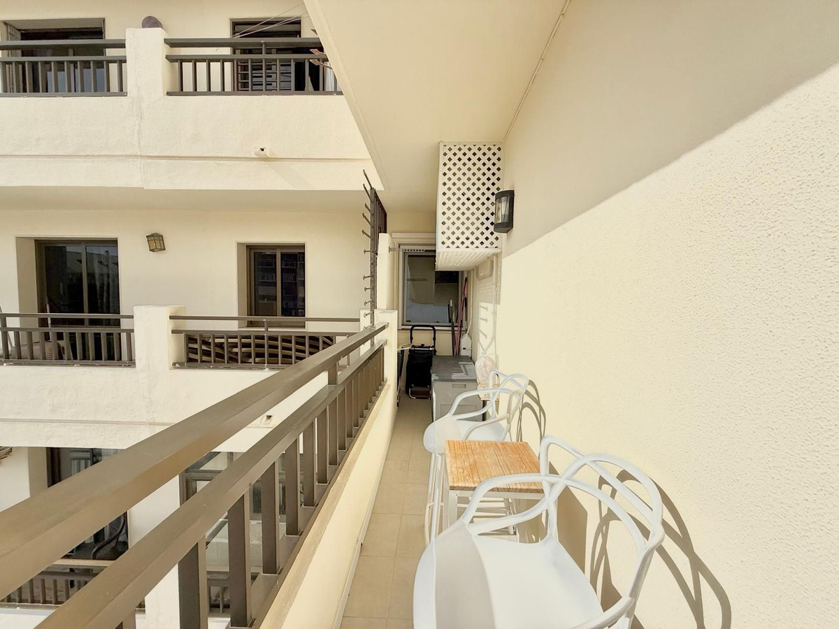 2 Bedroom Apartment in Fuengirola - Foto 20