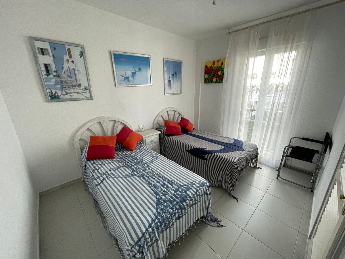 5 Bedroom Apartment in Marbella - Photo 10
