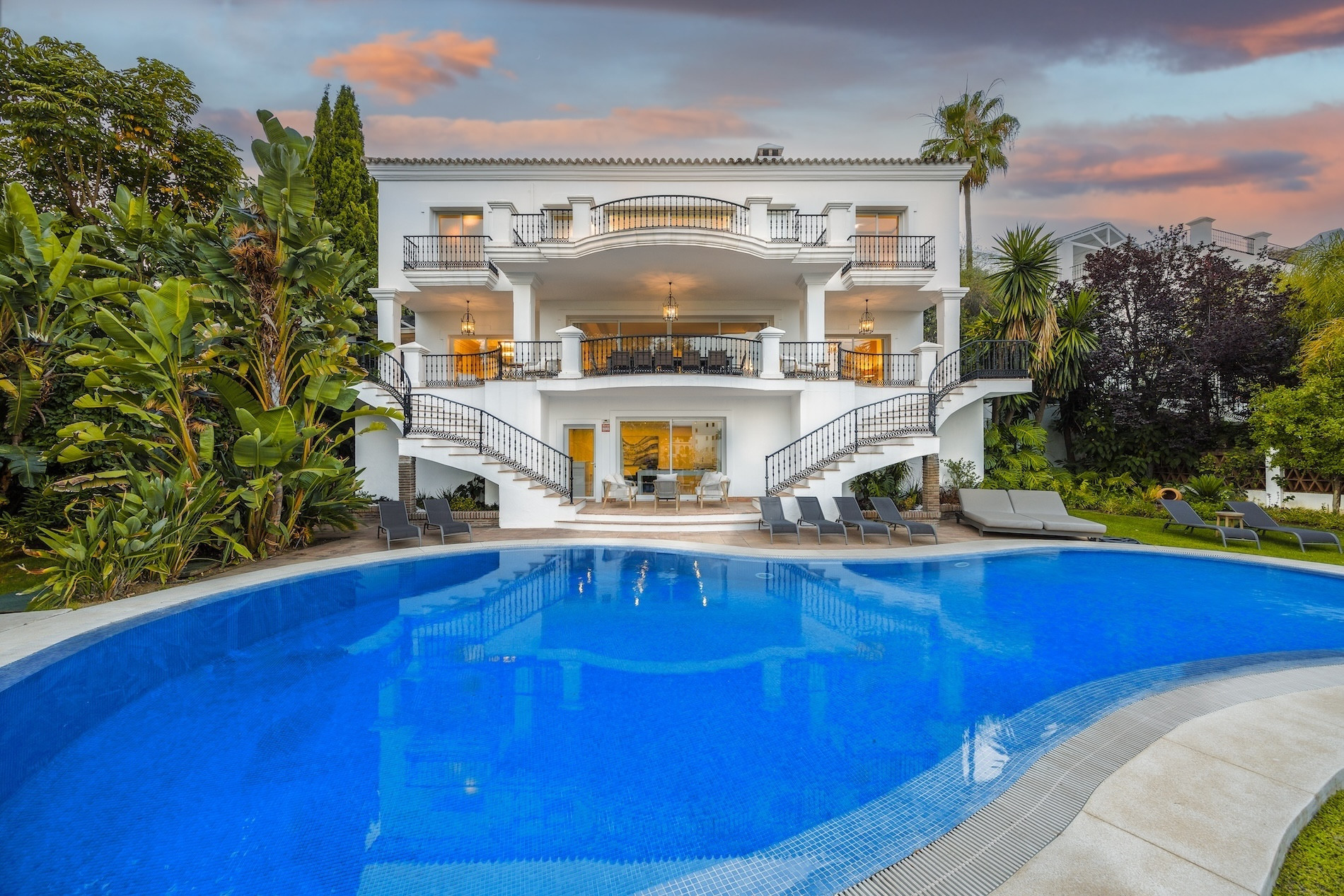 8 Bedroom Villa in Benahavís