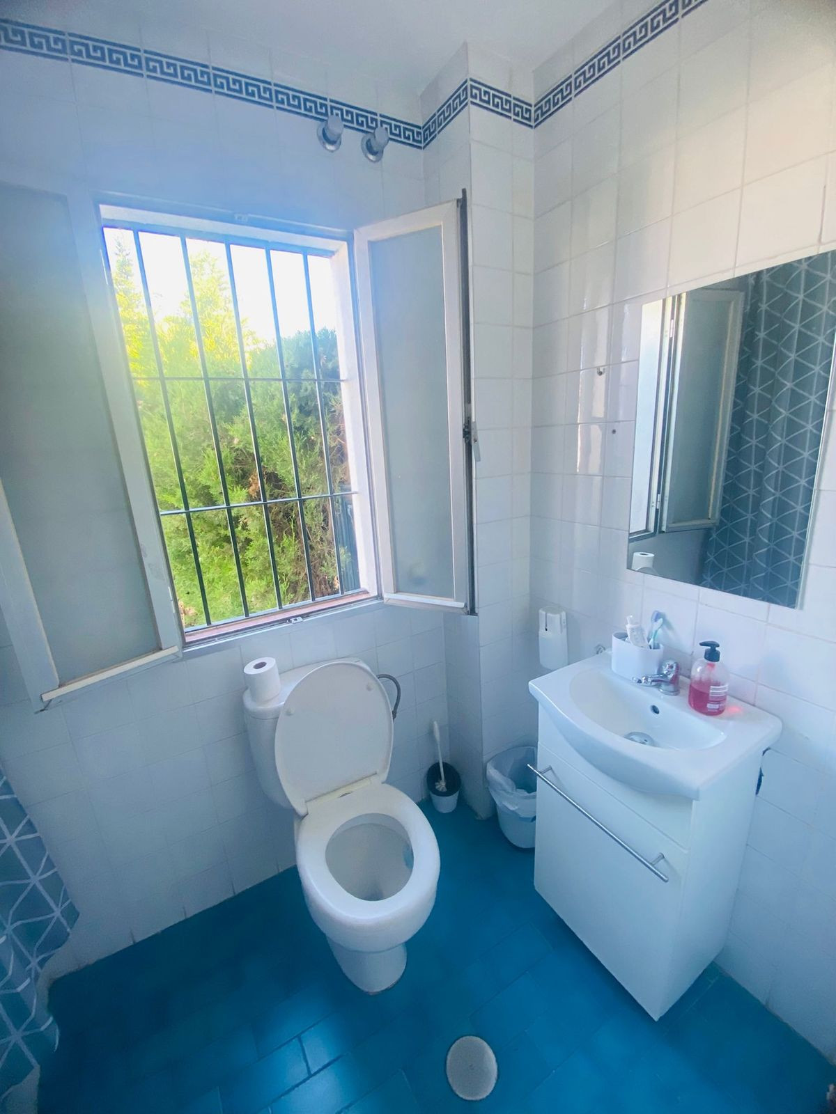 3 Bedroom Townhouse in Estepona - Foto 19