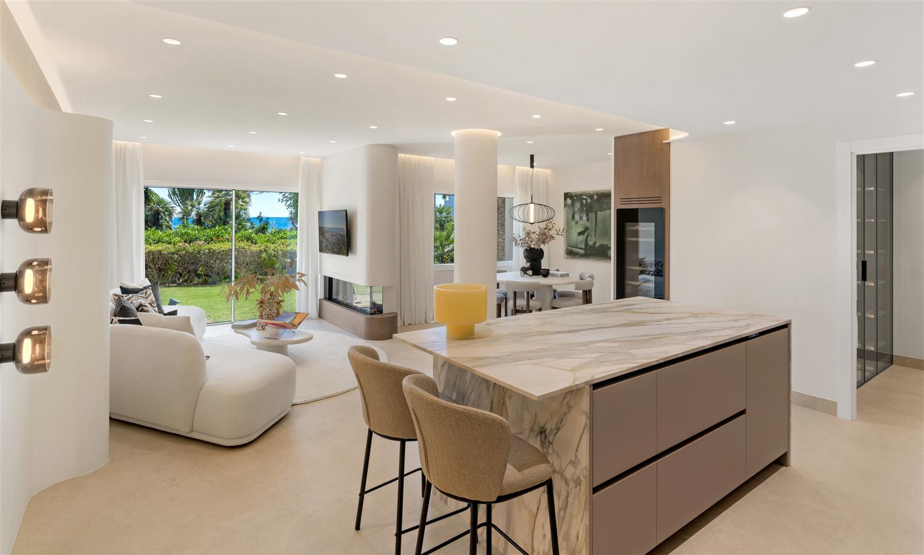 3 Bedroom Apartment in Estepona