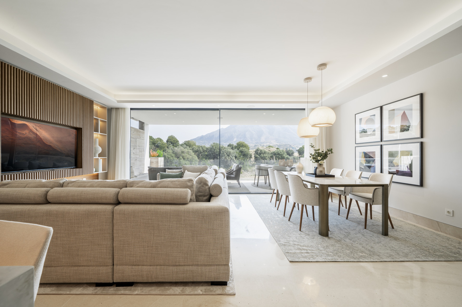 2 Bedroom Apartment in Marbella