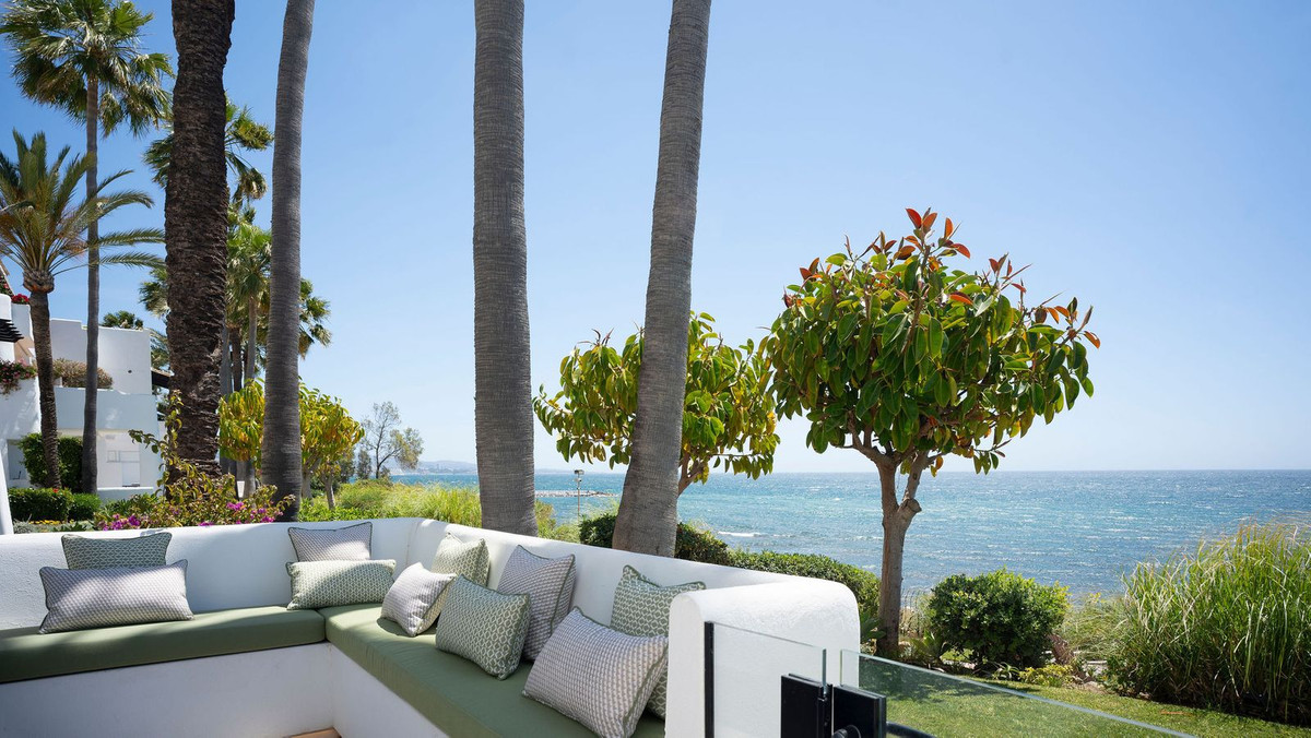 3 Bedroom Apartment in Marbella - Photo 30