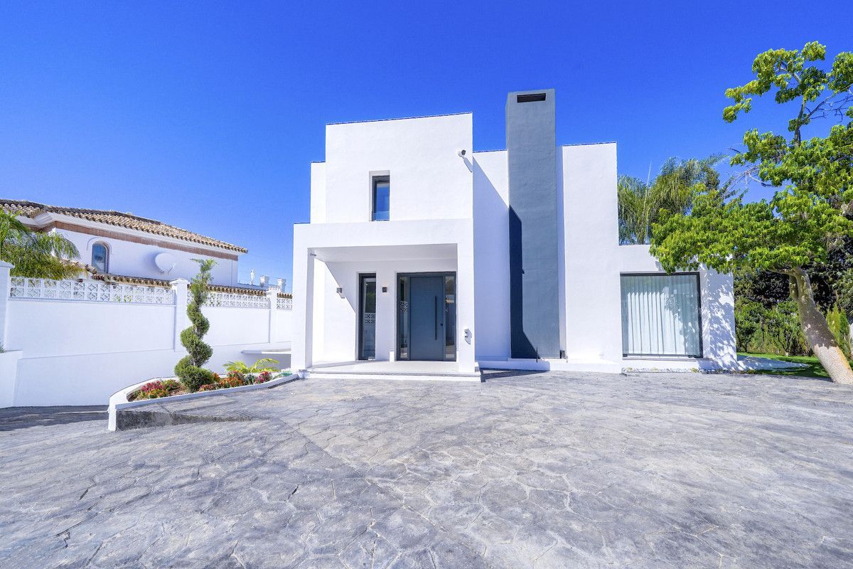 5 Bedroom Villa in Marbella - Foto 26