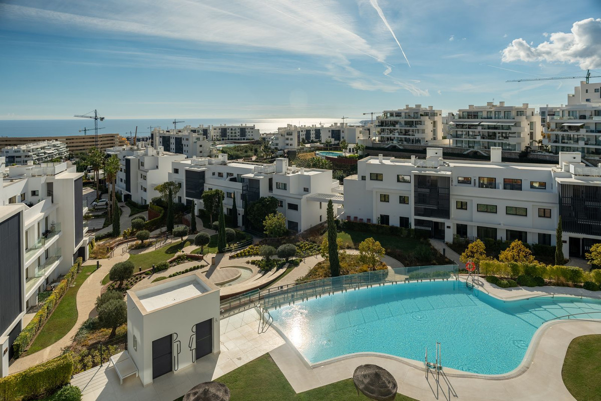 3 Bedroom Penthouse in Fuengirola - Photo 11