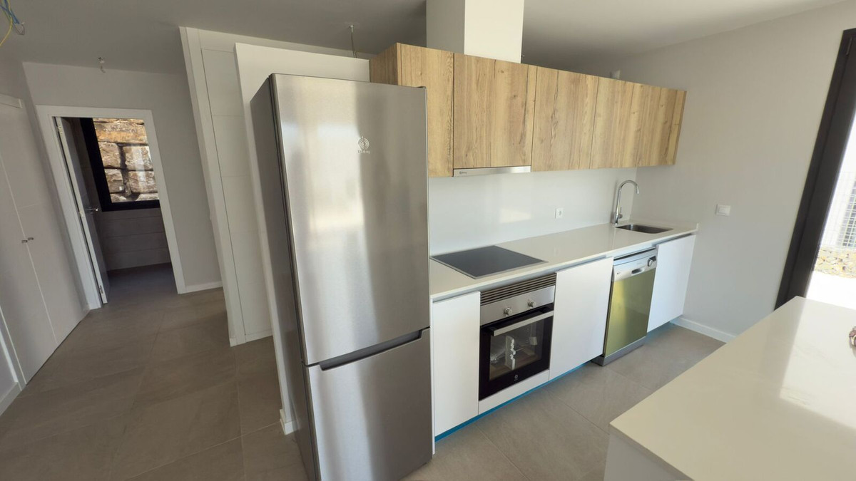 4 Bedroom Villa in Mijas - Photo 5