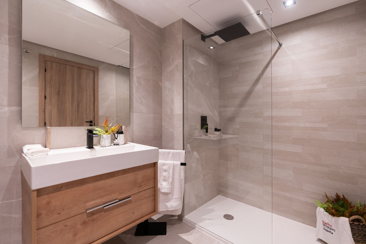 3 Bedroom Penthouse in Istán - Photo 13
