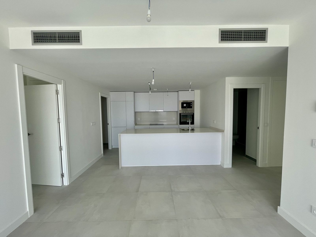 2 Bedroom Apartment in Manilva - Foto 24