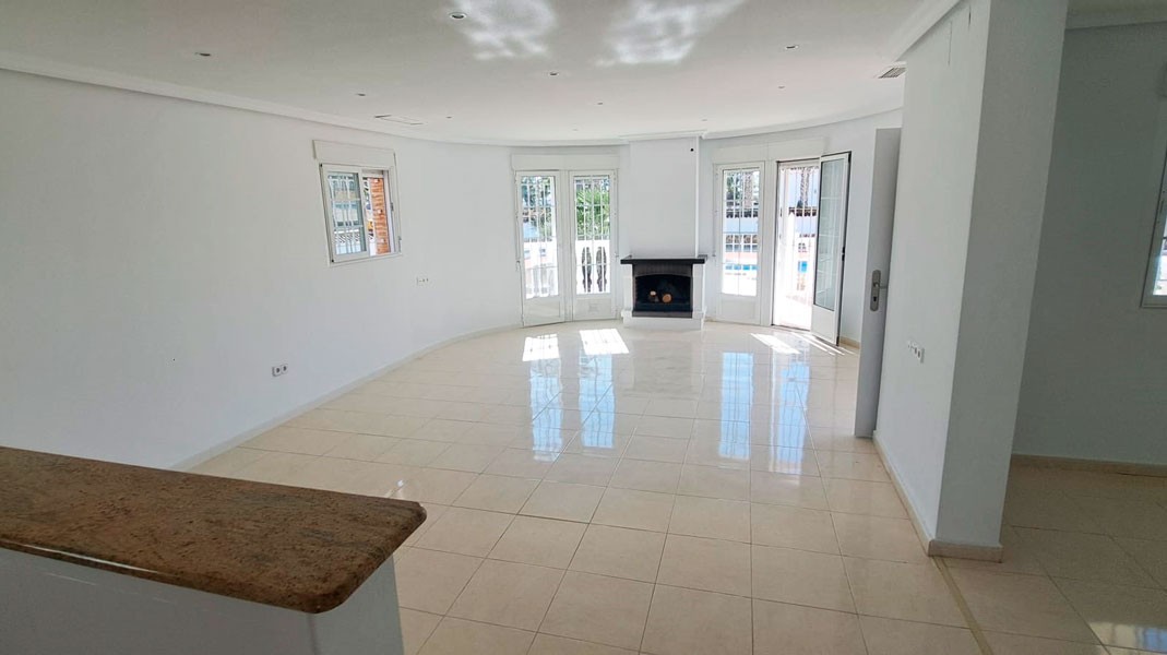 Moradia com 3 quartos com piscina em Alicante, Espanha – Foto 3