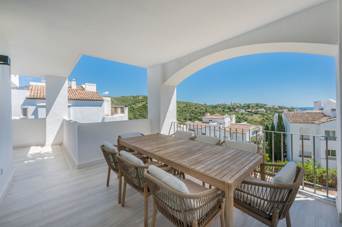 Apartment in Benahavis