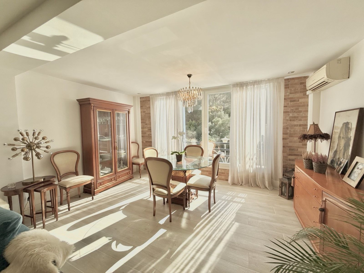 3 Bedroom Townhouse in Mijas - Photo 11