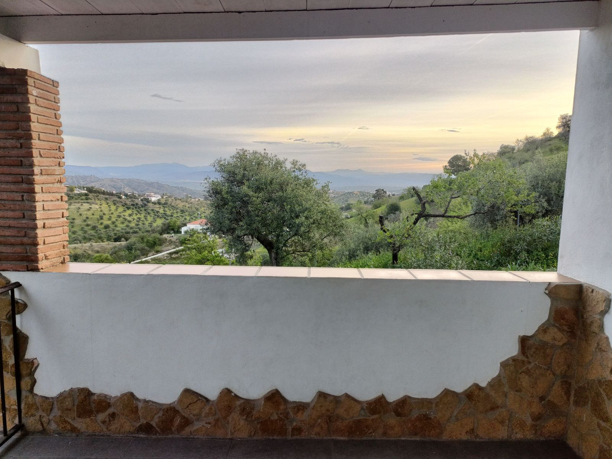 3 Bedroom Villa in Coín - Photo 22