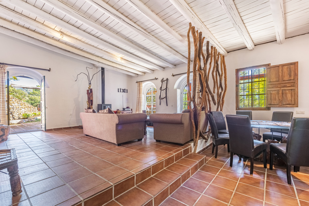 5 Bedroom Country house in Benahavís - Foto 9