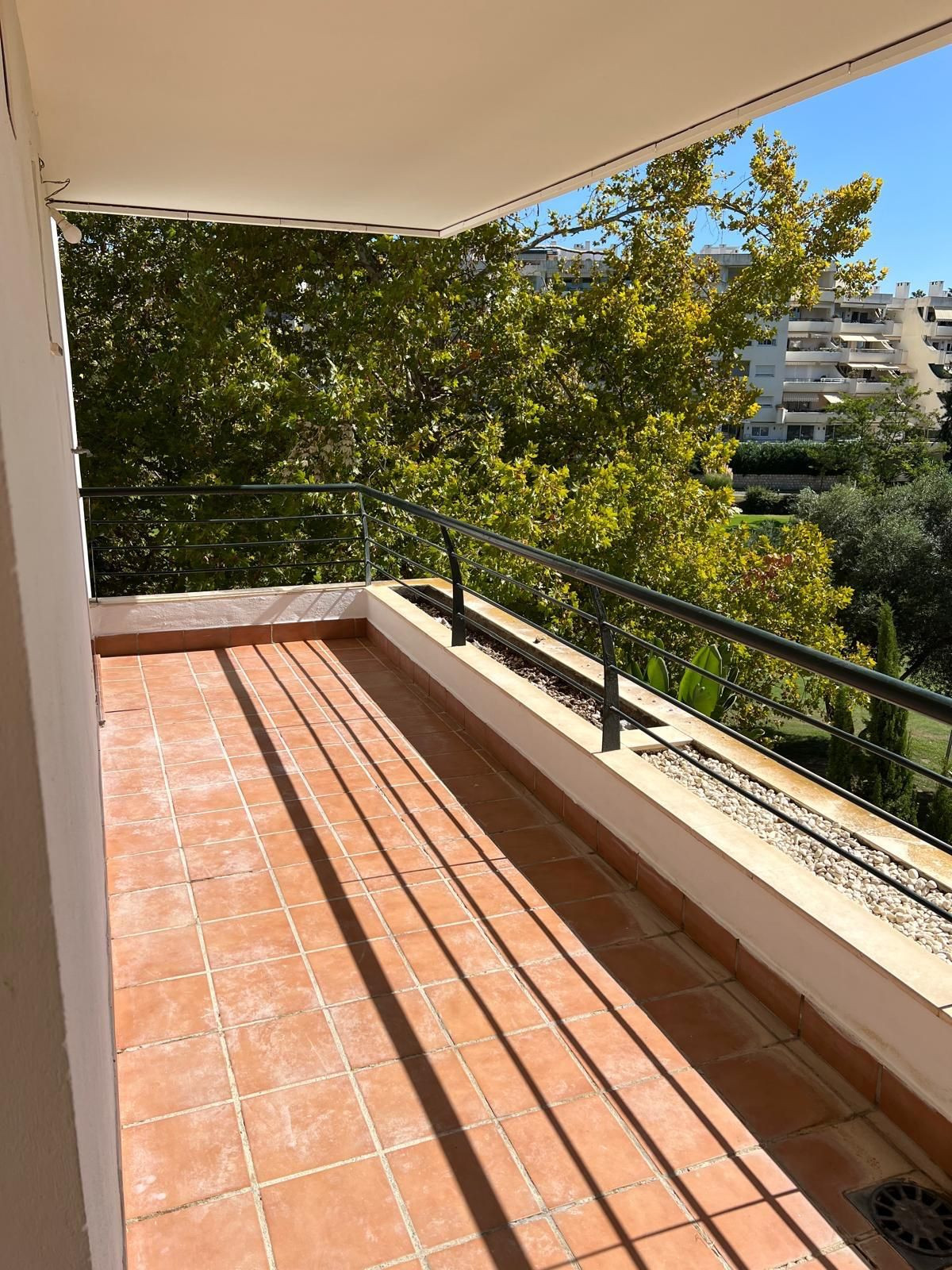 3 Bedroom Apartment in San Pedro de Alcántara - Photo 19