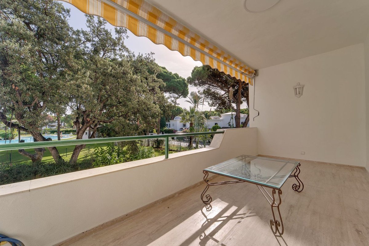3 Bedroom Apartment in Benahavís - Foto 20