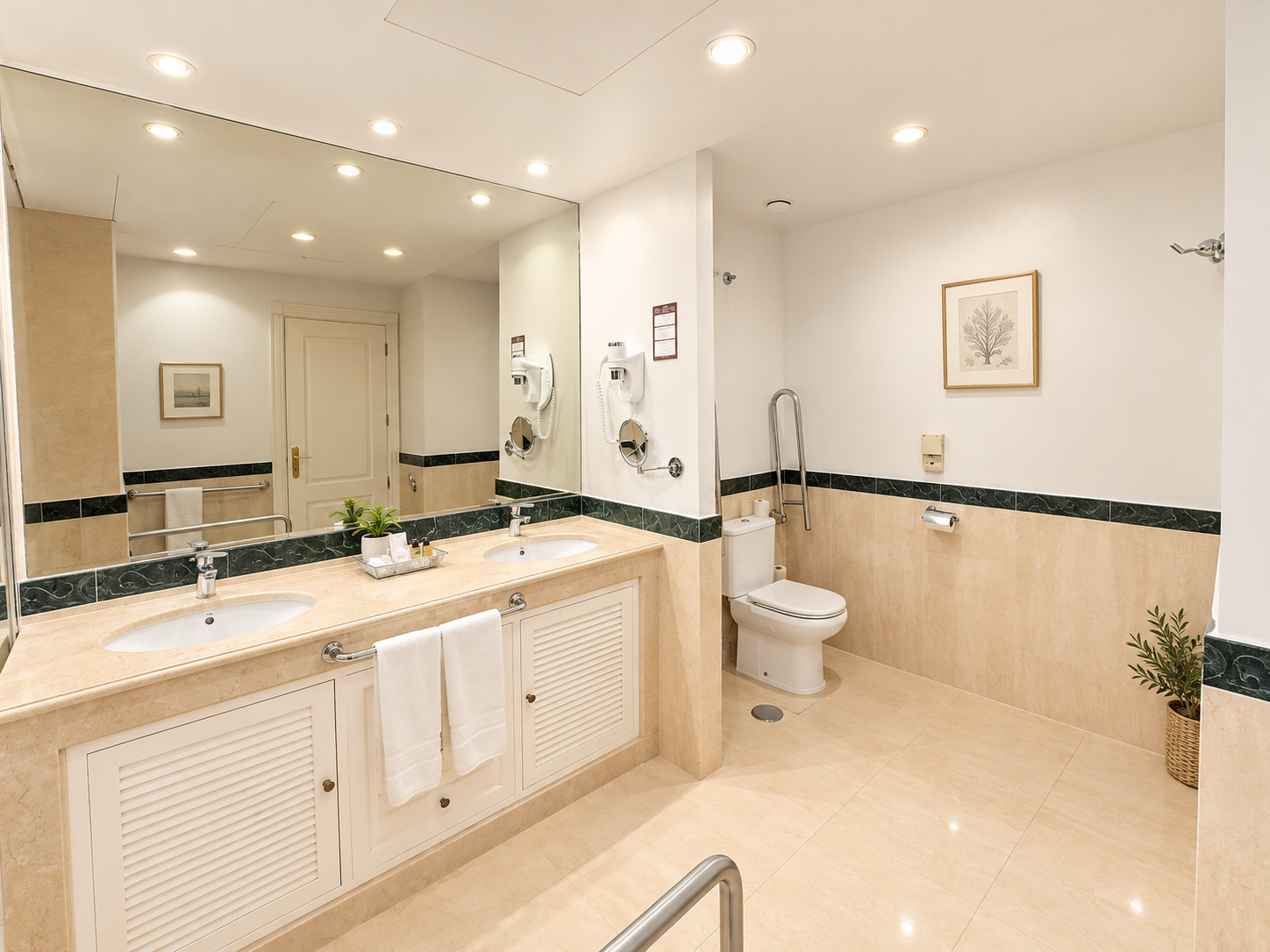 1 Bedroom Apartment in Marbella - Photo 10