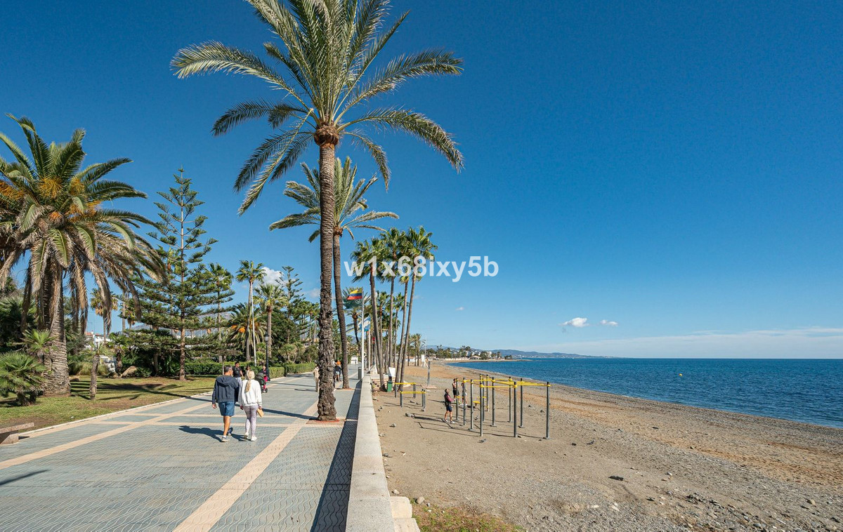 3 Bedroom Apartment in San Pedro de Alcántara - Photo 38