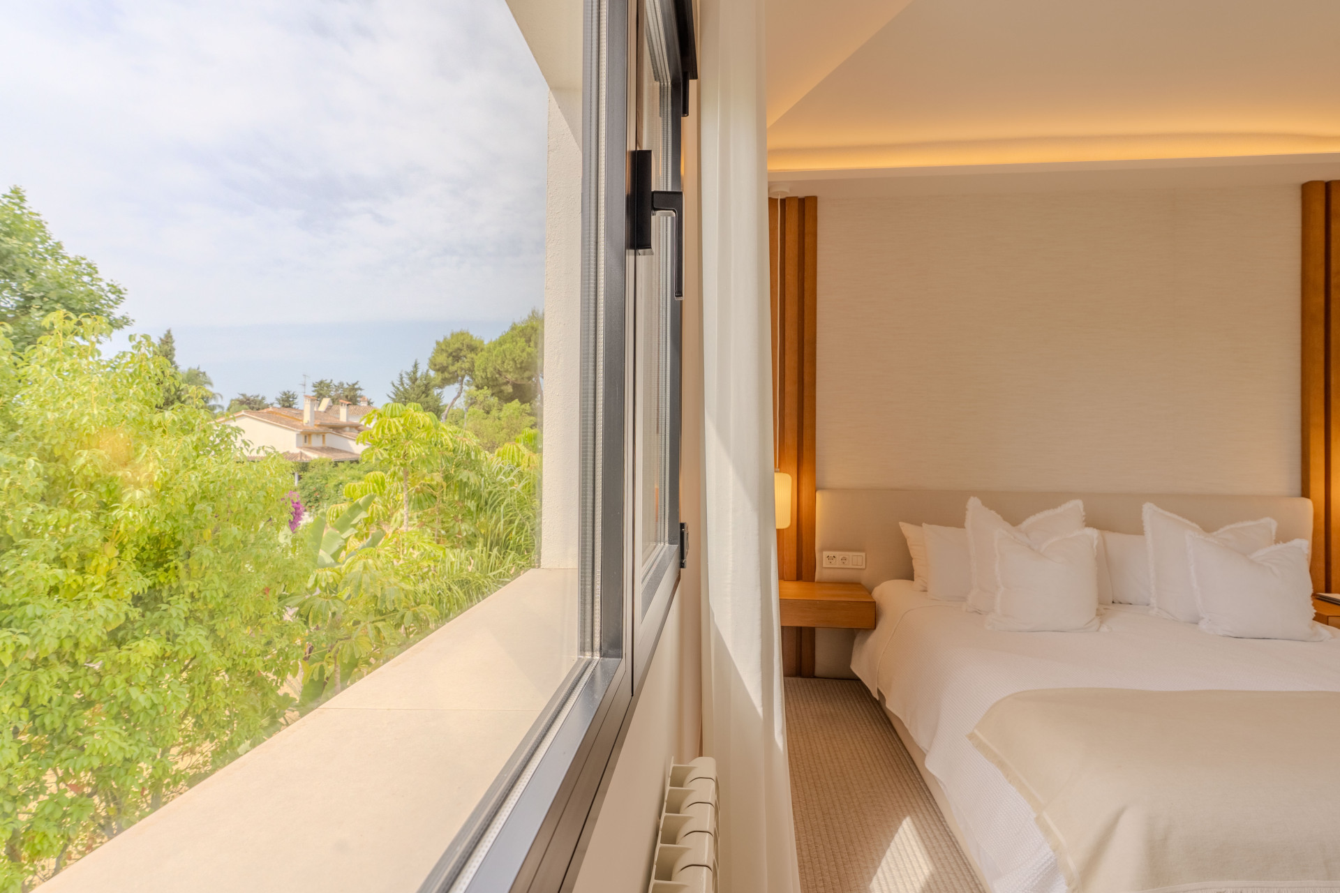 5 Bedroom Villa in Marbella - Photo 20