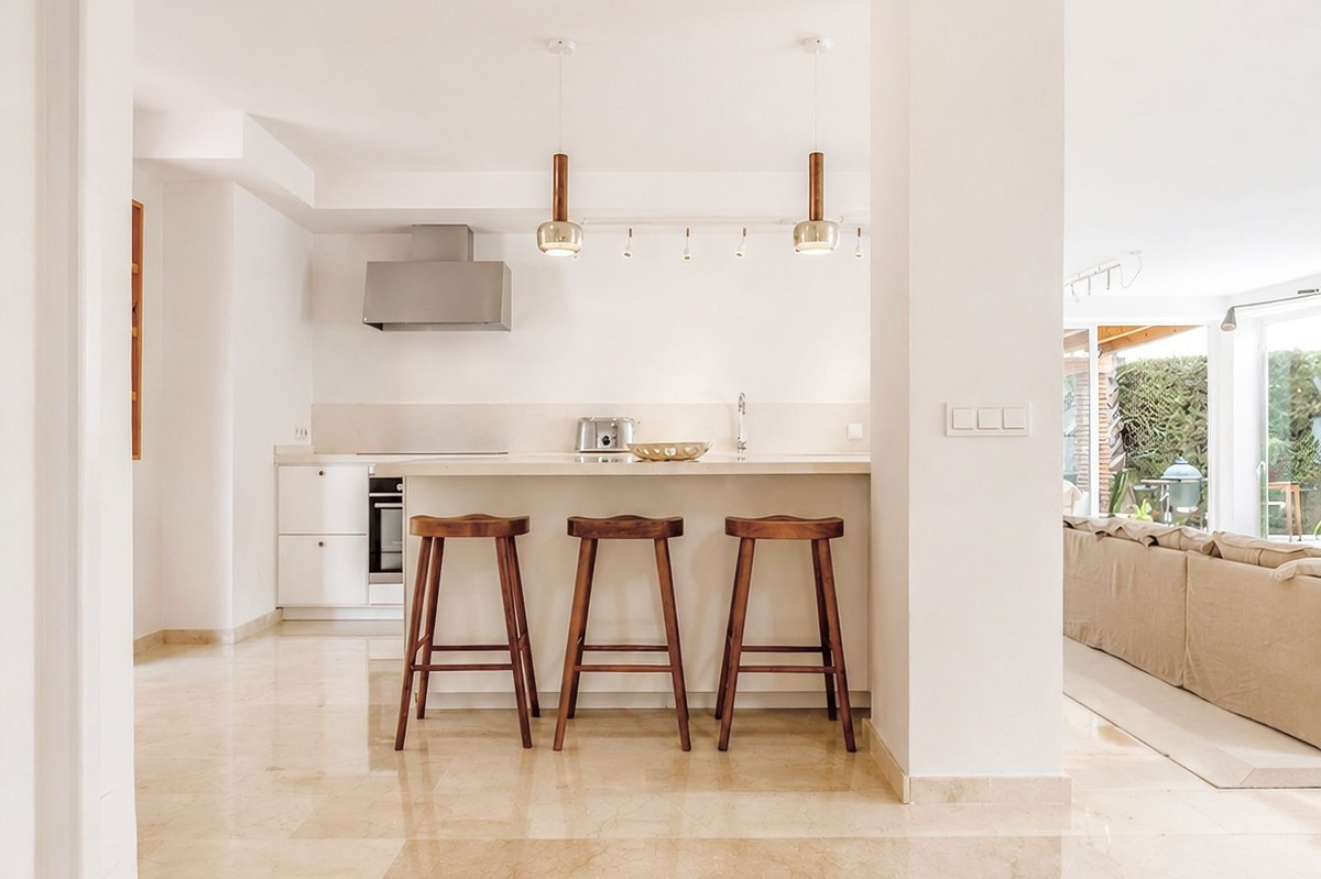 4 Bedroom Villa in San Pedro de Alcántara - Foto 3
